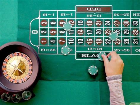 how to play russian roulette casino game
